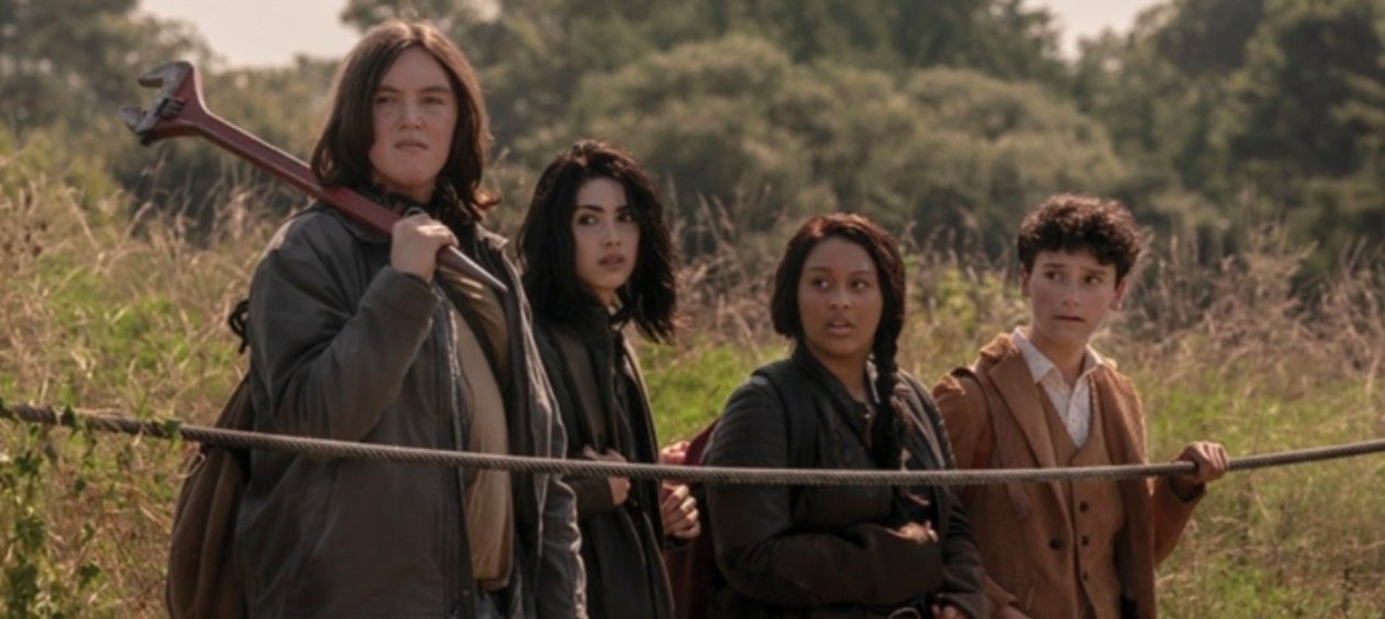 The Walking Dead: World Beyond Crossovers Won't Be Forced into the Show /Film